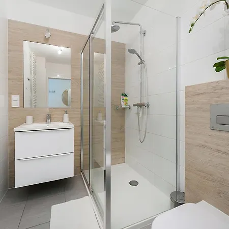 Bella Casa Premium - 104 Kobierzynska Krakov